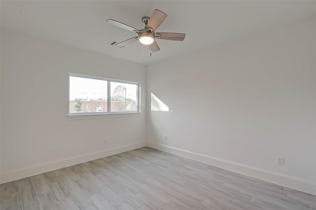 5123 2 Golden Forest Drive, Houston, Texas 77091, 3 Bedrooms Bedrooms, 7 Rooms Rooms,2 BathroomsBathrooms,Single-family,For Sale,Golden Forest,89221316