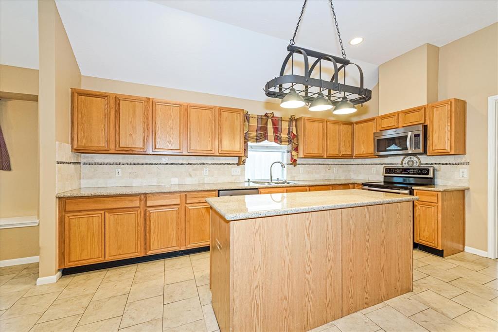 31711 1 Johlke Road, Magnolia, Texas 77355, 3 Bedrooms Bedrooms, 7 Rooms Rooms,2 BathroomsBathrooms,Single-family,For Sale,Johlke,52495530