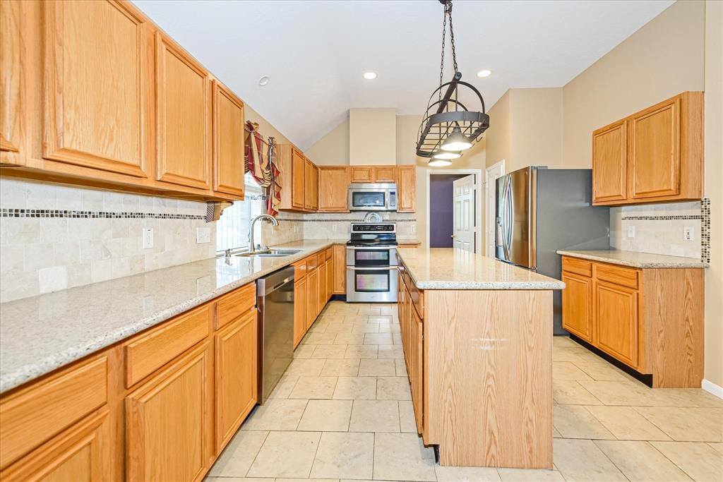 31711 1 Johlke Road, Magnolia, Texas 77355, 3 Bedrooms Bedrooms, 7 Rooms Rooms,2 BathroomsBathrooms,Single-family,For Sale,Johlke,52495530
