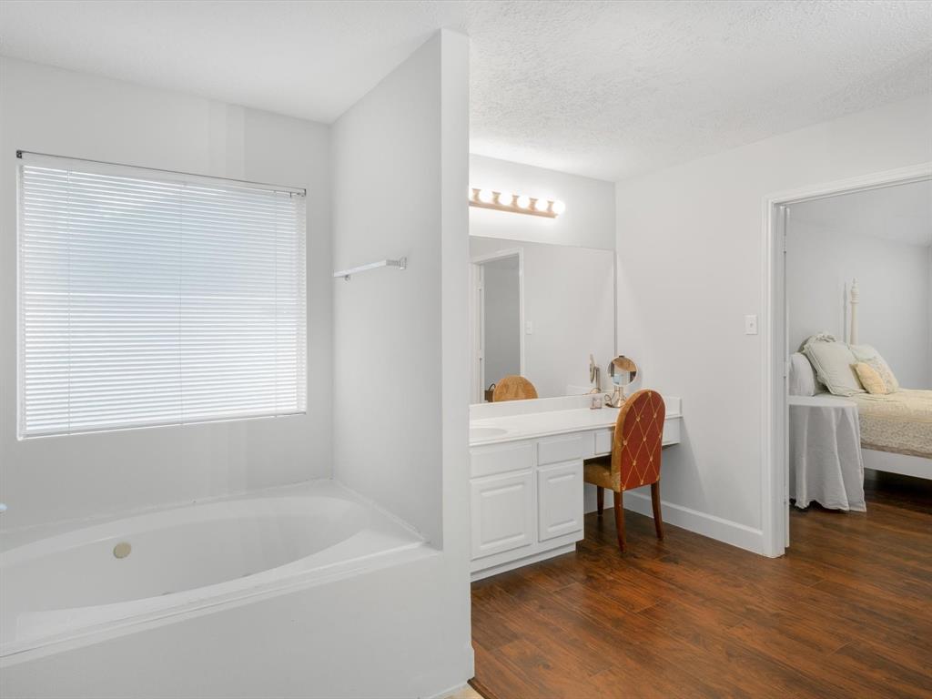 15210 2 Holland Fields Circle, Houston, Texas 77095, 4 Bedrooms Bedrooms, 5 Rooms Rooms,2 BathroomsBathrooms,Single-family,For Sale,Holland Fields,72045843