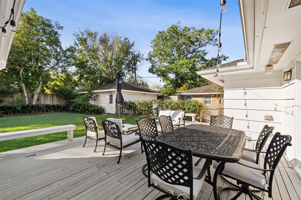 7803 1 Ella Lee Lane, Houston, Texas 77063, 3 Bedrooms Bedrooms, 10 Rooms Rooms,2 BathroomsBathrooms,Single-family,For Sale,Ella Lee,64102155