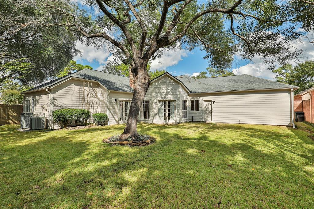 11627 1 Aspenway Drive, Houston, Texas 77070, 3 Bedrooms Bedrooms, 10 Rooms Rooms,2 BathroomsBathrooms,Single-family,For Sale,Aspenway,81115877