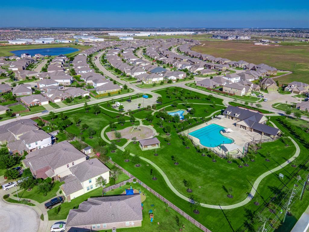 23602 2 Persimmon Creek Lane, Katy, Texas 77493, 4 Bedrooms Bedrooms, 16 Rooms Rooms,3 BathroomsBathrooms,Single-family,For Sale,Persimmon Creek,63255147