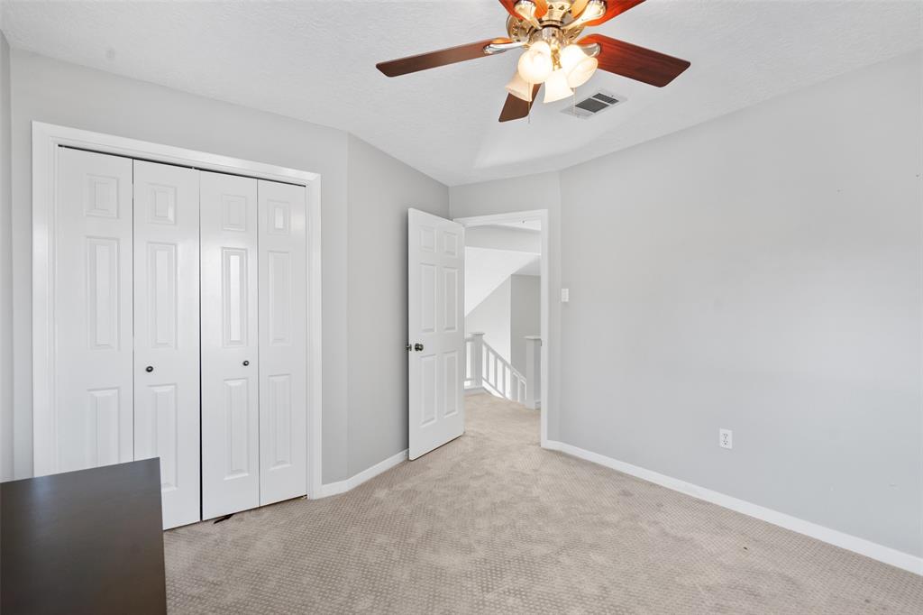 3608 2 La Reforma Boulevard, Baytown, Texas 77521, 3 Bedrooms Bedrooms, 8 Rooms Rooms,2 BathroomsBathrooms,Single-family,For Sale,La Reforma,81141242