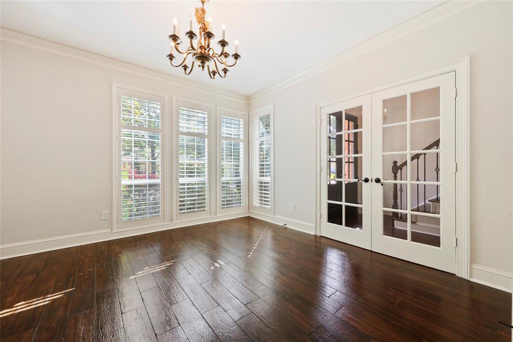 910 2 Daria Drive, Houston, Texas 77079, 4 Bedrooms Bedrooms, 5 Rooms Rooms,3 BathroomsBathrooms,Single-family,For Sale,Daria,72312605