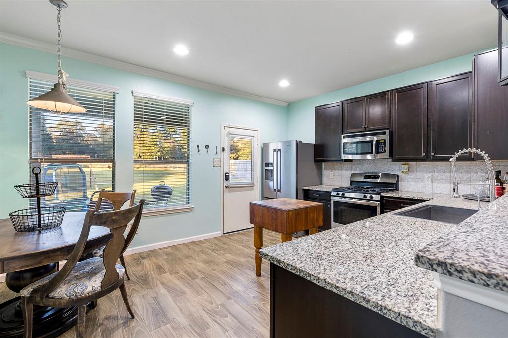 13272 2 Hidden Trail Court, Willis, Texas 77318, 4 Bedrooms Bedrooms, 9 Rooms Rooms,2 BathroomsBathrooms,Single-family,For Sale,Hidden Trail,80550837