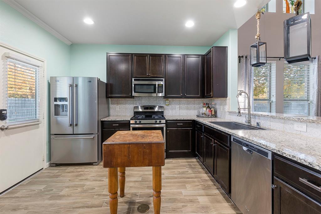 13272 2 Hidden Trail Court, Willis, Texas 77318, 4 Bedrooms Bedrooms, 9 Rooms Rooms,2 BathroomsBathrooms,Single-family,For Sale,Hidden Trail,80550837