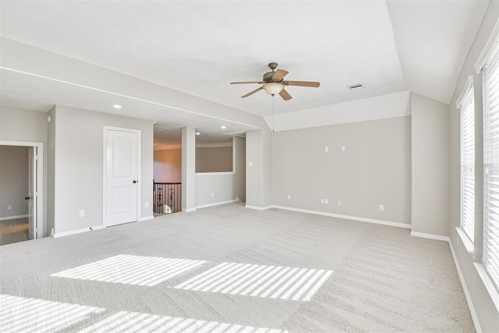 2115 2 Belcara View, League City, Texas 77573, 4 Bedrooms Bedrooms, 11 Rooms Rooms,3 BathroomsBathrooms,Single-family,For Sale,Belcara,68116368