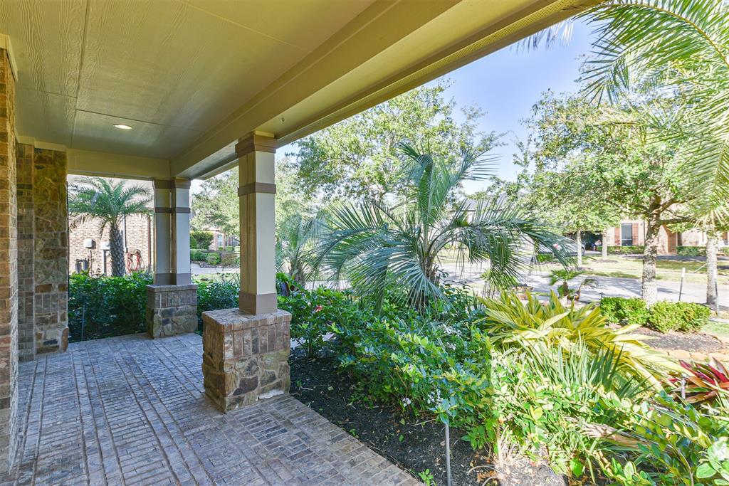 2115 2 Belcara View, League City, Texas 77573, 4 Bedrooms Bedrooms, 11 Rooms Rooms,3 BathroomsBathrooms,Single-family,For Sale,Belcara,68116368