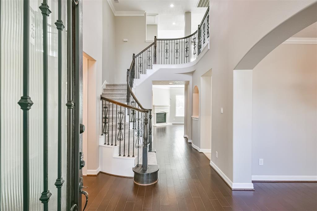 2115 2 Belcara View, League City, Texas 77573, 4 Bedrooms Bedrooms, 11 Rooms Rooms,3 BathroomsBathrooms,Single-family,For Sale,Belcara,68116368