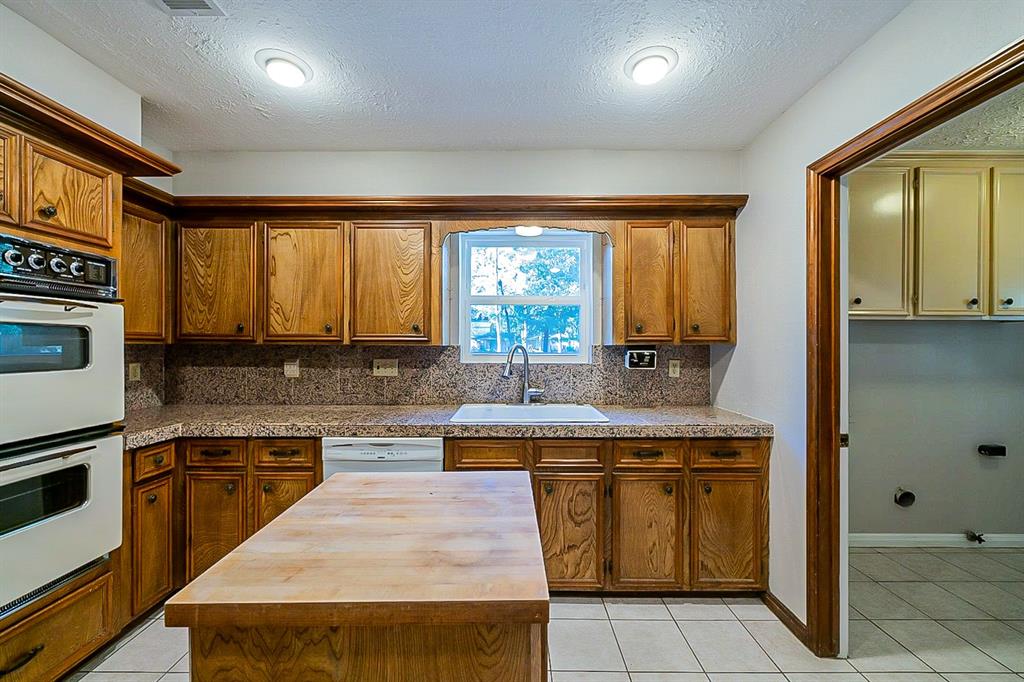 18706 2 Candlechase Drive, Spring, Texas 77388, 4 Bedrooms Bedrooms, 4 Rooms Rooms,2 BathroomsBathrooms,Single-family,For Sale,Candlechase,71279845