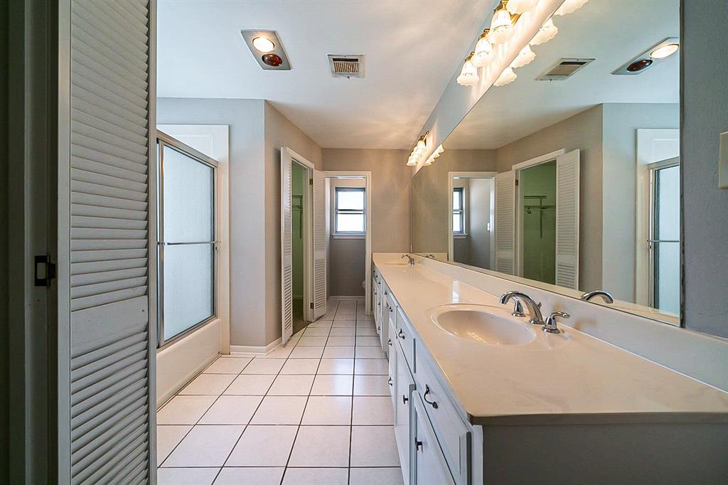 15810 1 Mindywood Court, Houston, Texas 77068, 3 Bedrooms Bedrooms, 3 Rooms Rooms,2 BathroomsBathrooms,Single-family,For Sale,Mindywood,23935265