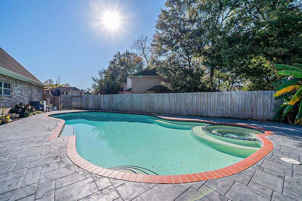 15810 1 Mindywood Court, Houston, Texas 77068, 3 Bedrooms Bedrooms, 3 Rooms Rooms,2 BathroomsBathrooms,Single-family,For Sale,Mindywood,23935265