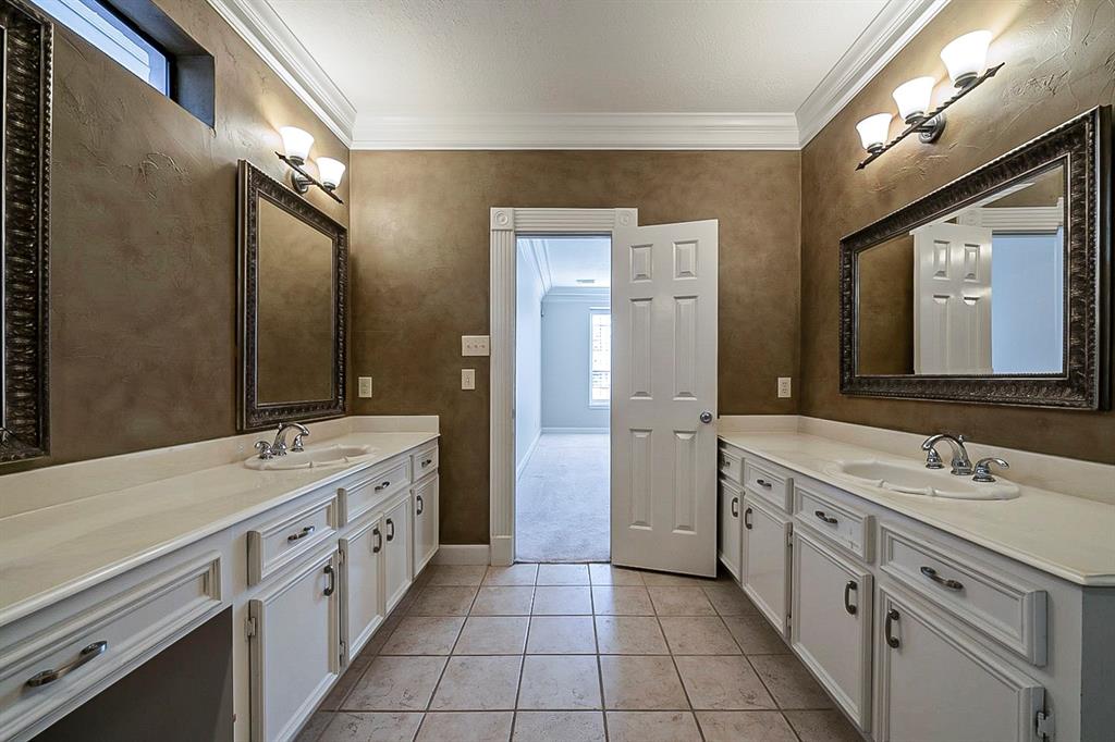 17306 2 Nevelson Circle, Spring, Texas 77379, 5 Bedrooms Bedrooms, 5 Rooms Rooms,3 BathroomsBathrooms,Single-family,For Sale,Nevelson,63267755
