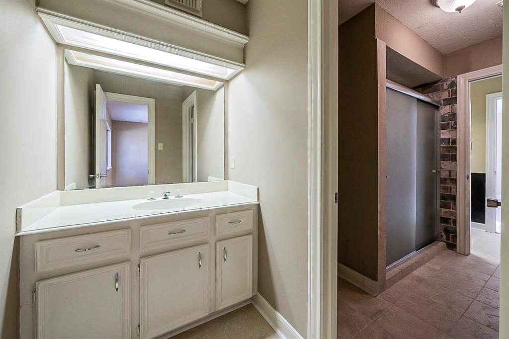 17306 2 Nevelson Circle, Spring, Texas 77379, 5 Bedrooms Bedrooms, 5 Rooms Rooms,3 BathroomsBathrooms,Single-family,For Sale,Nevelson,63267755