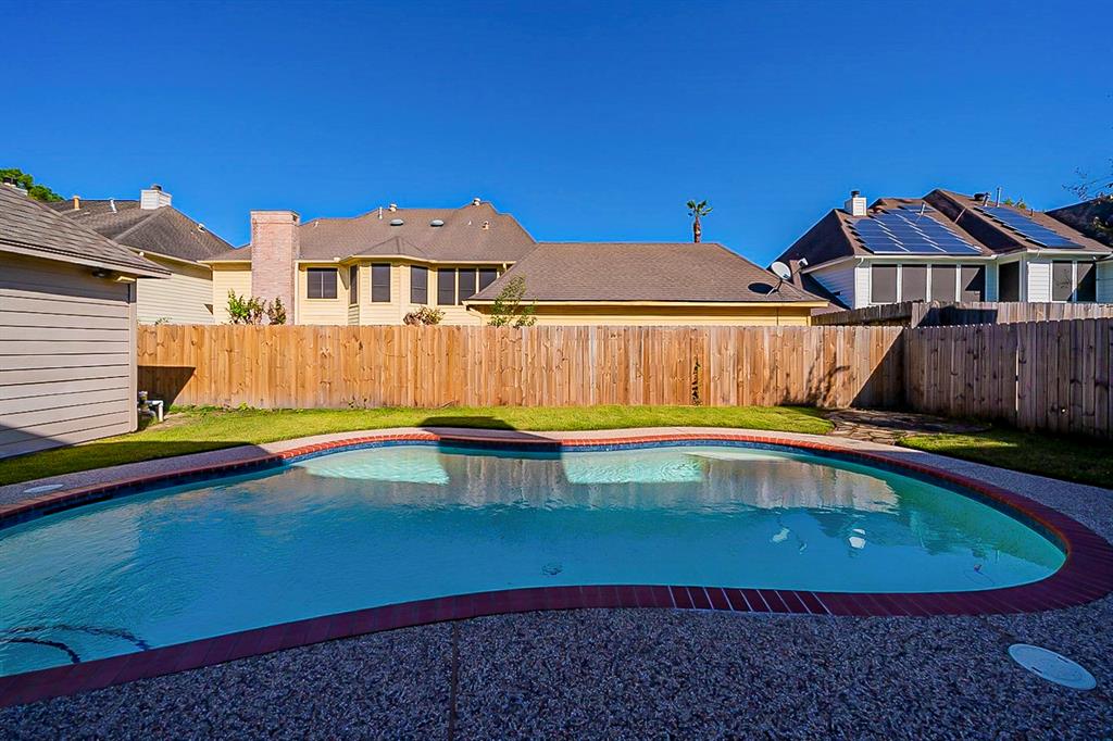 17306 2 Nevelson Circle, Spring, Texas 77379, 5 Bedrooms Bedrooms, 5 Rooms Rooms,3 BathroomsBathrooms,Single-family,For Sale,Nevelson,63267755