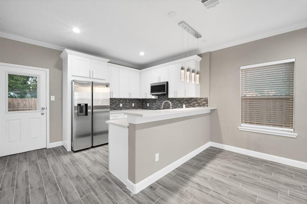 7923 2 Bowen Street, Houston, Texas 77051, 2 Bedrooms Bedrooms, ,2 BathroomsBathrooms,Multi-family,For Sale,Bowen,59329201