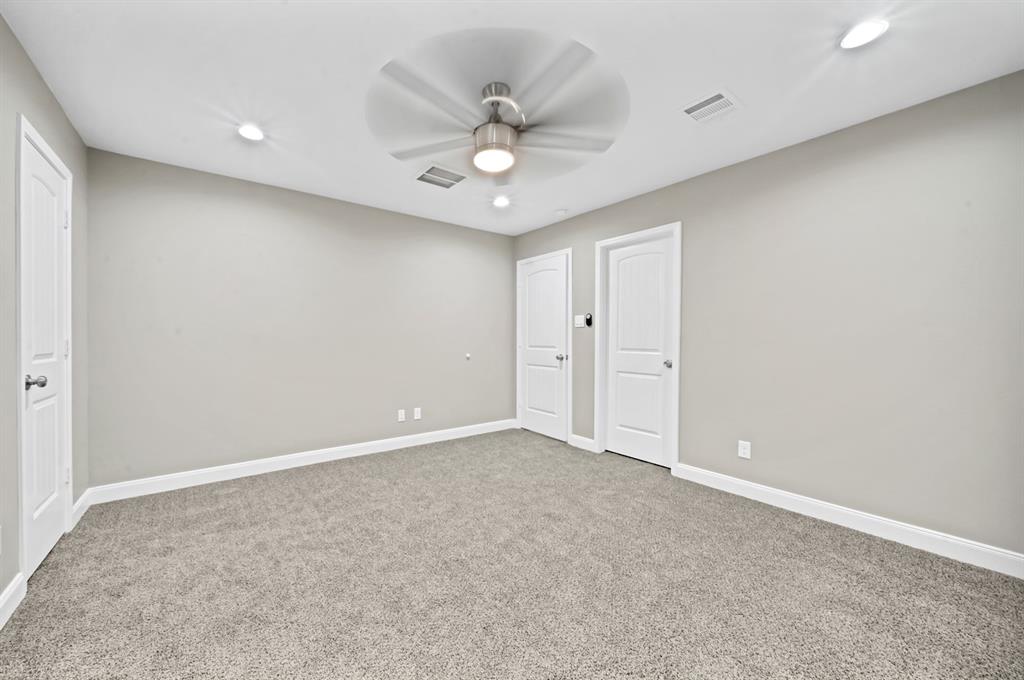7923 2 Bowen Street, Houston, Texas 77051, 2 Bedrooms Bedrooms, ,2 BathroomsBathrooms,Multi-family,For Sale,Bowen,59329201
