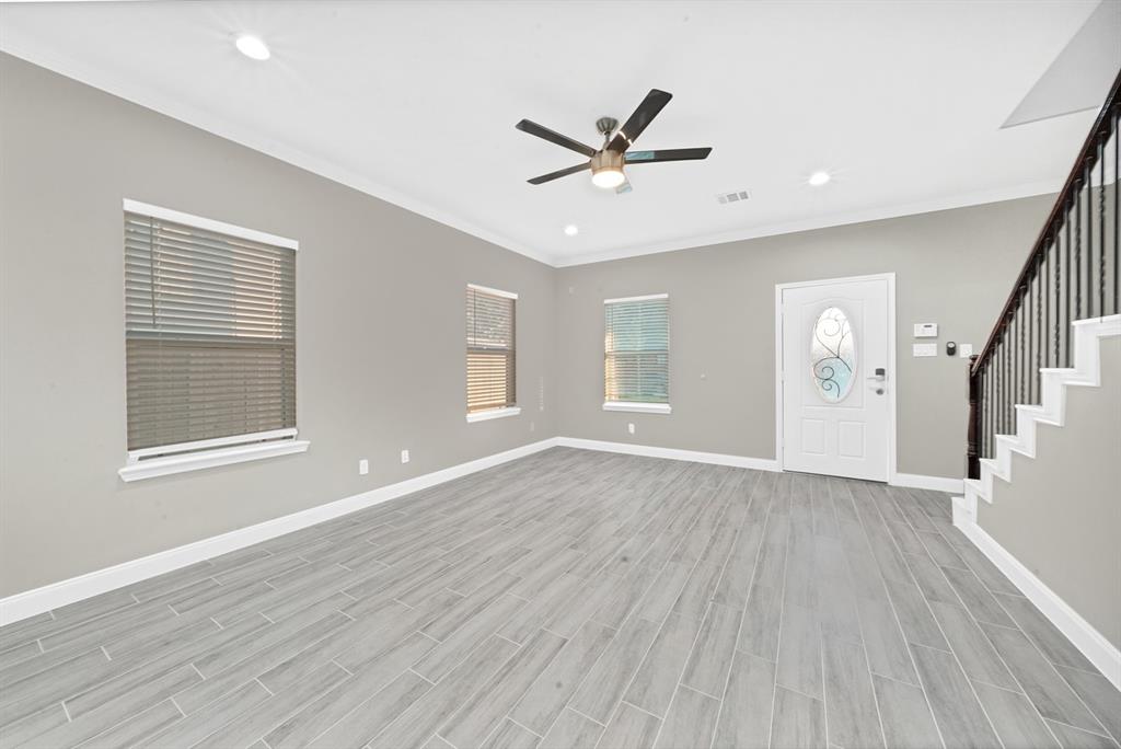 7923 2 Bowen Street, Houston, Texas 77051, 2 Bedrooms Bedrooms, ,2 BathroomsBathrooms,Multi-family,For Sale,Bowen,59329201