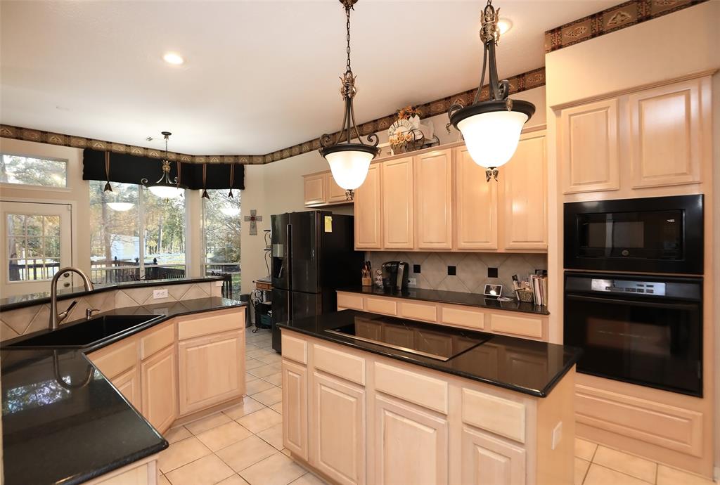 28110 2 Sycamore Court, Magnolia, Texas 77355, 5 Bedrooms Bedrooms, 11 Rooms Rooms,4 BathroomsBathrooms,Single-family,For Sale,Sycamore,59485792