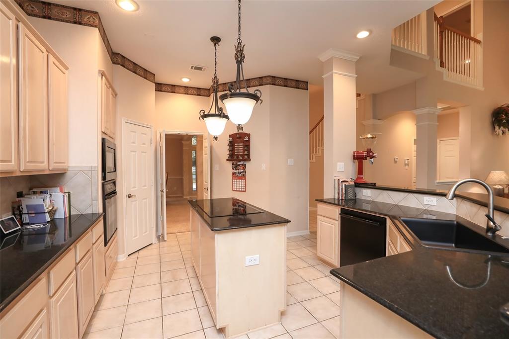 28110 2 Sycamore Court, Magnolia, Texas 77355, 5 Bedrooms Bedrooms, 11 Rooms Rooms,4 BathroomsBathrooms,Single-family,For Sale,Sycamore,59485792