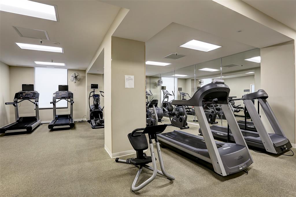 5110 San Felipe Street, Houston, Texas 77056, 3 Bedrooms Bedrooms, 10 Rooms Rooms,3 BathroomsBathrooms,Mid/hi-rise Condo,For Sale,FOUR LEAF TOWERS,San Felipe,56485488
