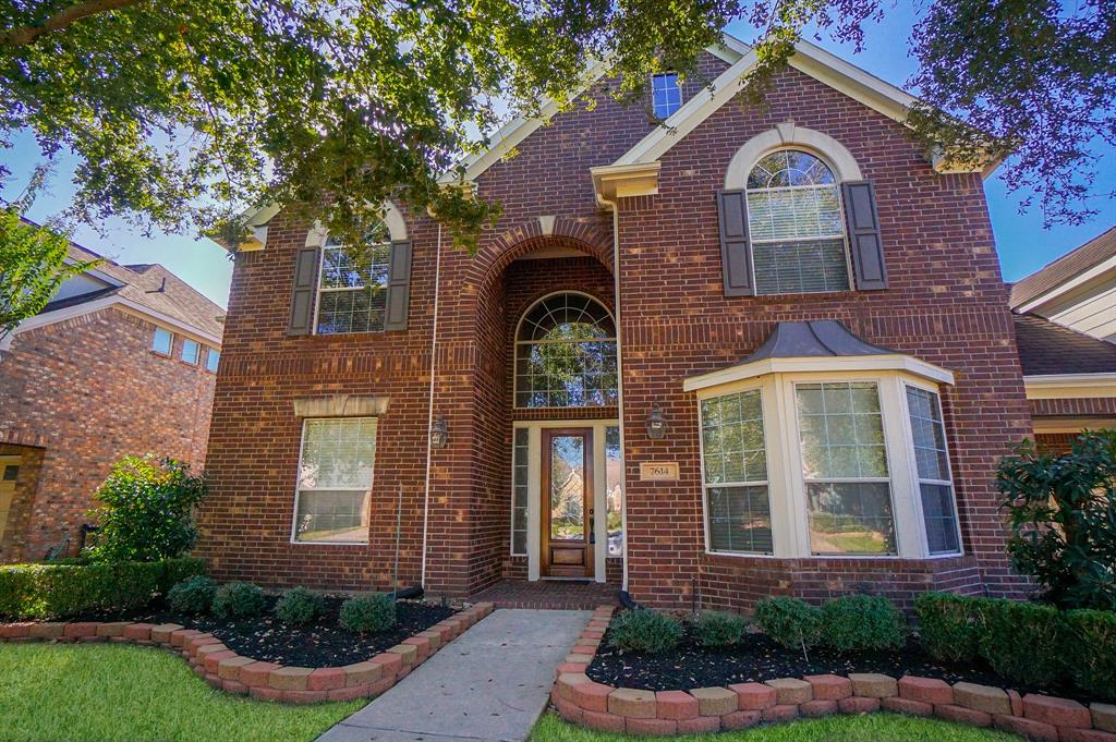 7614 2 Westmoreland Drive, Sugar Land, Texas 77479, 4 Bedrooms Bedrooms, 12 Rooms Rooms,3 BathroomsBathrooms,Single-family,For Sale,Westmoreland,72902895