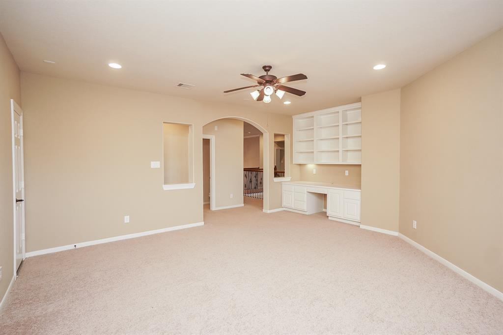 7614 2 Westmoreland Drive, Sugar Land, Texas 77479, 4 Bedrooms Bedrooms, 12 Rooms Rooms,3 BathroomsBathrooms,Single-family,For Sale,Westmoreland,72902895