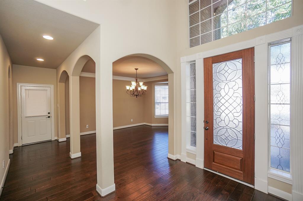 7614 2 Westmoreland Drive, Sugar Land, Texas 77479, 4 Bedrooms Bedrooms, 12 Rooms Rooms,3 BathroomsBathrooms,Single-family,For Sale,Westmoreland,72902895