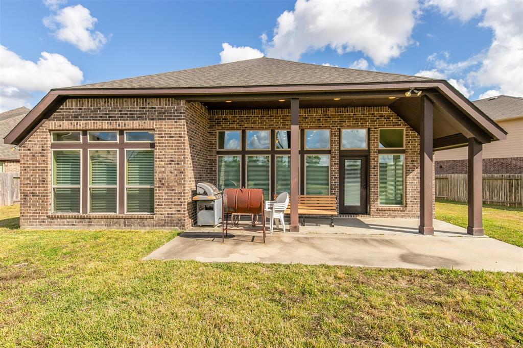 23727 1 San Servero Drive, Katy, Texas 77493, 4 Bedrooms Bedrooms, 9 Rooms Rooms,2 BathroomsBathrooms,Single-family,For Sale,San Servero,6550888