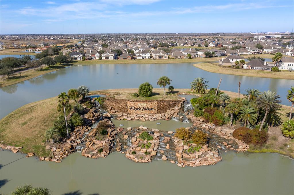 1 2 Declan Palms Court, Manvel, Texas 77578, 4 Bedrooms Bedrooms, 9 Rooms Rooms,3 BathroomsBathrooms,Single-family,For Sale,Declan Palms,69862456