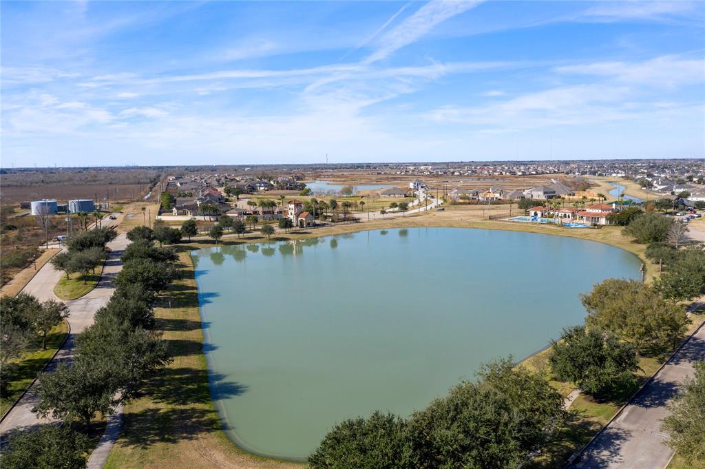 1 2 Declan Palms Court, Manvel, Texas 77578, 4 Bedrooms Bedrooms, 9 Rooms Rooms,3 BathroomsBathrooms,Single-family,For Sale,Declan Palms,69862456