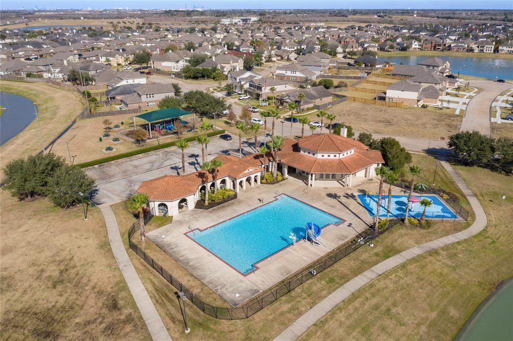 1 2 Declan Palms Court, Manvel, Texas 77578, 4 Bedrooms Bedrooms, 9 Rooms Rooms,3 BathroomsBathrooms,Single-family,For Sale,Declan Palms,69862456