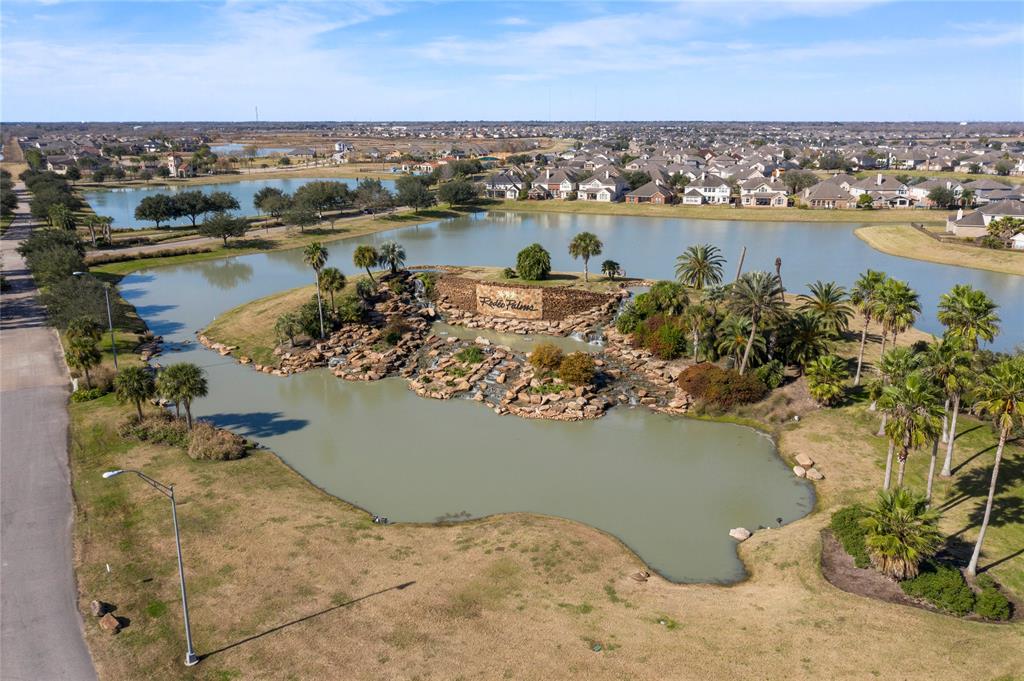 1 2 Declan Palms Court, Manvel, Texas 77578, 4 Bedrooms Bedrooms, 9 Rooms Rooms,3 BathroomsBathrooms,Single-family,For Sale,Declan Palms,69862456
