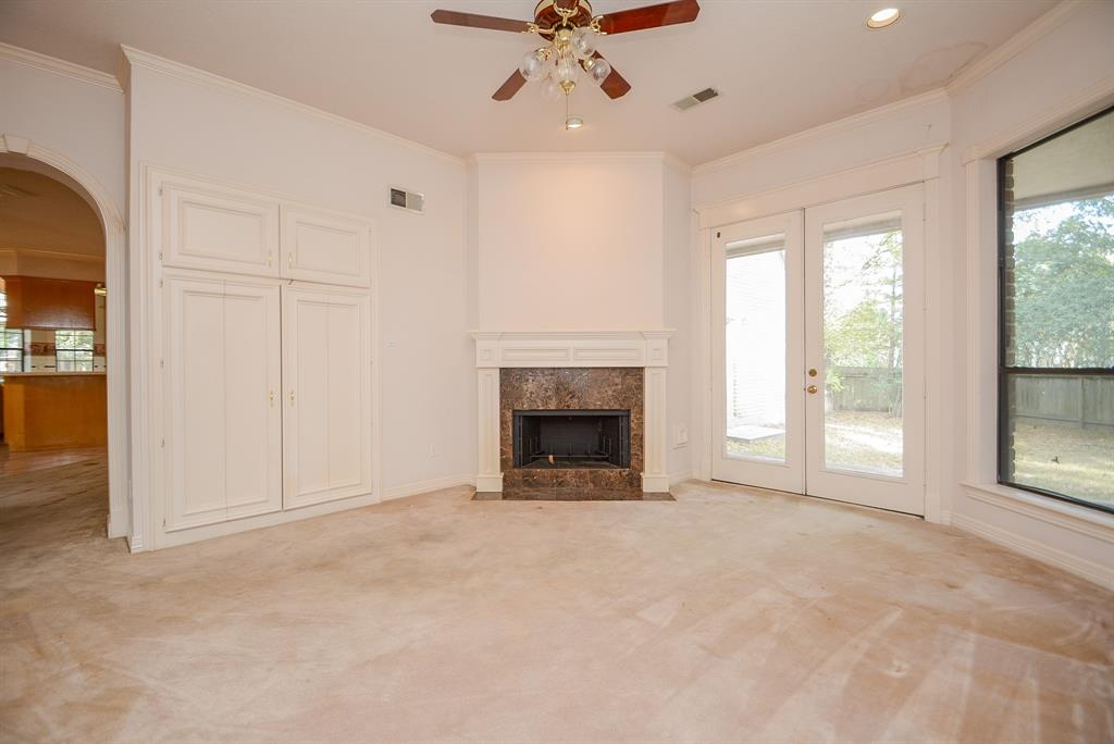 30 2 Harbor Cove Drive, Spring, Texas 77381, 4 Bedrooms Bedrooms, 4 Rooms Rooms,3 BathroomsBathrooms,Single-family,For Sale,Harbor Cove,88346696