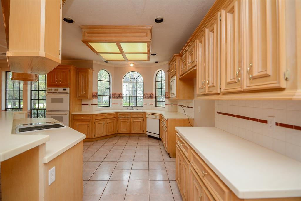 30 2 Harbor Cove Drive, Spring, Texas 77381, 4 Bedrooms Bedrooms, 4 Rooms Rooms,3 BathroomsBathrooms,Single-family,For Sale,Harbor Cove,88346696
