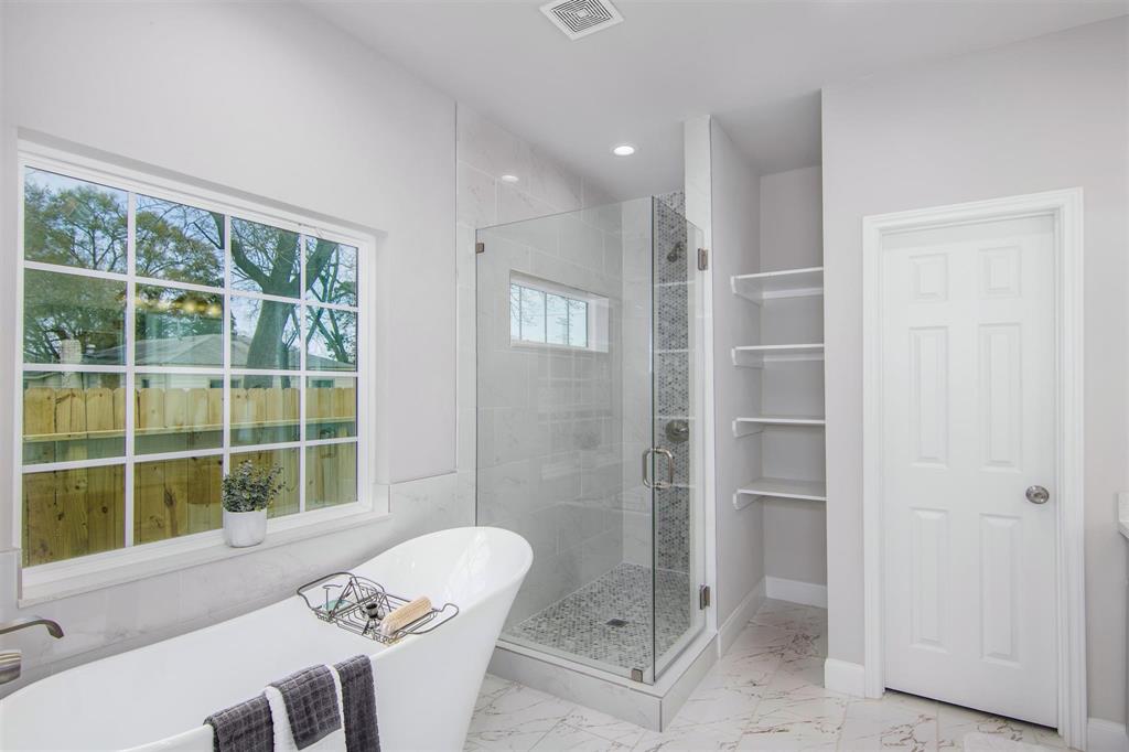 9237 1 Emnora Lane, Houston, Texas 77080, 3 Bedrooms Bedrooms, 6 Rooms Rooms,2 BathroomsBathrooms,Single-family,For Sale,Emnora,83107863