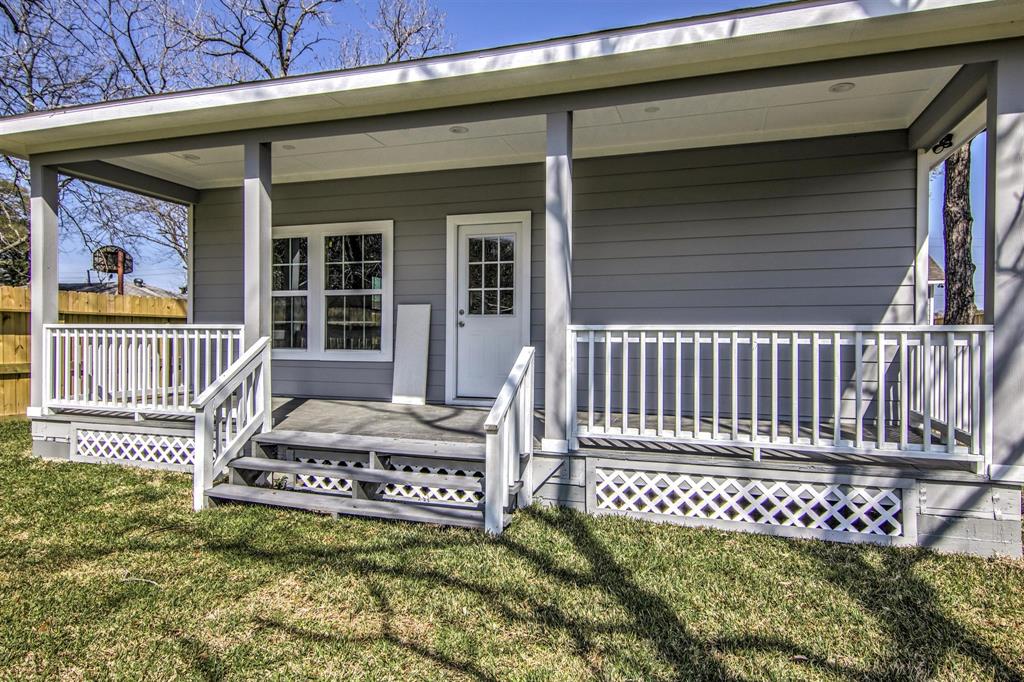 9237 1 Emnora Lane, Houston, Texas 77080, 3 Bedrooms Bedrooms, 6 Rooms Rooms,2 BathroomsBathrooms,Single-family,For Sale,Emnora,83107863