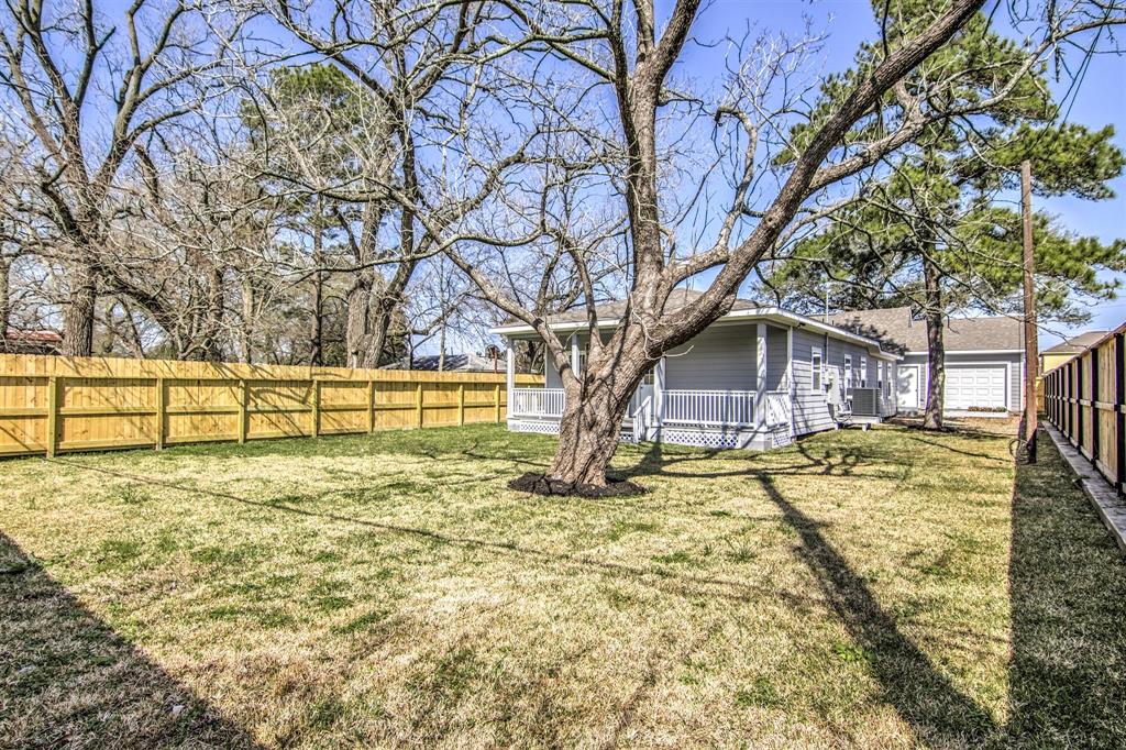 9237 1 Emnora Lane, Houston, Texas 77080, 3 Bedrooms Bedrooms, 6 Rooms Rooms,2 BathroomsBathrooms,Single-family,For Sale,Emnora,83107863