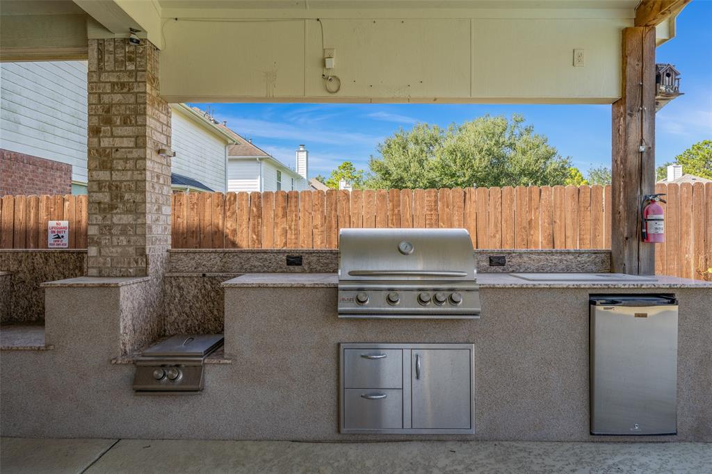 24614 2 Queensfield Court, Katy, Texas 77494, 4 Bedrooms Bedrooms, 4 Rooms Rooms,2 BathroomsBathrooms,Single-family,For Sale,Queensfield,56995639