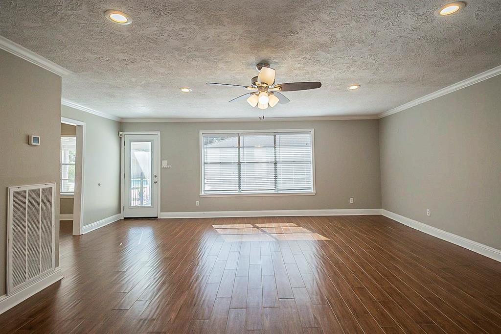 12323 1 Campos Drive, Houston, Texas 77065, 3 Bedrooms Bedrooms, 3 Rooms Rooms,2 BathroomsBathrooms,Single-family,For Sale,Campos,68578828