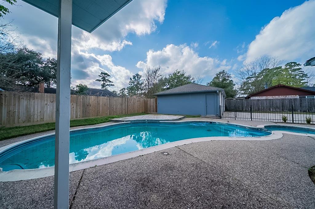 12323 1 Campos Drive, Houston, Texas 77065, 3 Bedrooms Bedrooms, 3 Rooms Rooms,2 BathroomsBathrooms,Single-family,For Sale,Campos,68578828