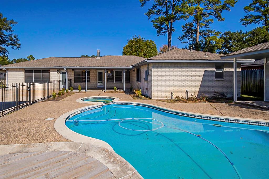 12323 1 Campos Drive, Houston, Texas 77065, 3 Bedrooms Bedrooms, 3 Rooms Rooms,2 BathroomsBathrooms,Single-family,For Sale,Campos,68578828