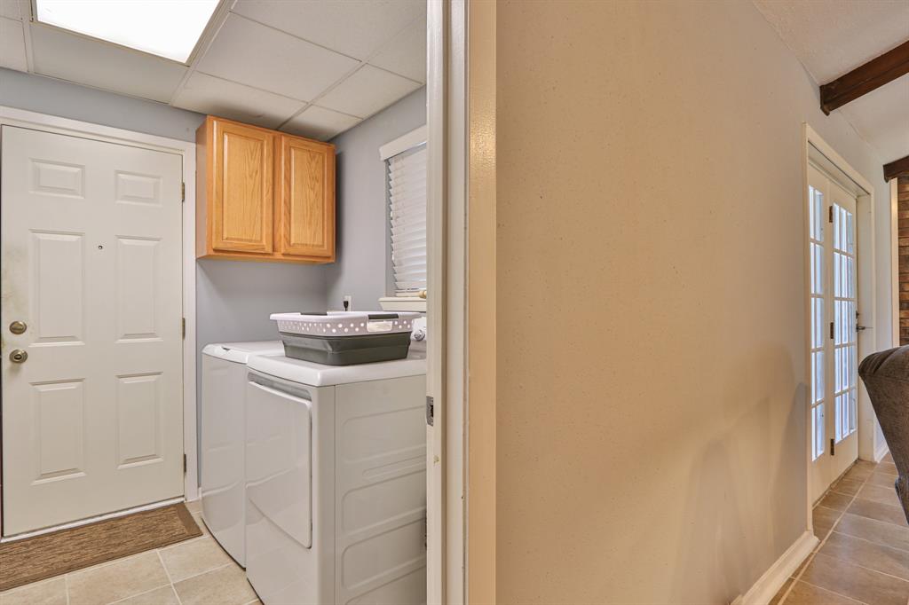 2605 1 County Road 62, Rosharon, Texas 77583, 3 Bedrooms Bedrooms, 8 Rooms Rooms,2 BathroomsBathrooms,Single-family,For Sale,County Road 62,73070851