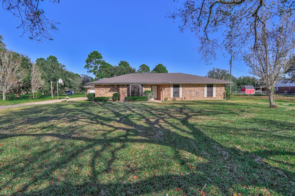2605 1 County Road 62, Rosharon, Texas 77583, 3 Bedrooms Bedrooms, 8 Rooms Rooms,2 BathroomsBathrooms,Single-family,For Sale,County Road 62,73070851
