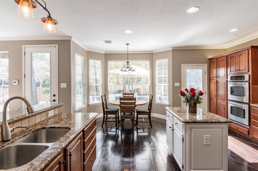 10 2 Heather Wisp Court, The Woodlands, Texas 77381, 4 Bedrooms Bedrooms, 9 Rooms Rooms,3 BathroomsBathrooms,Single-family,For Sale,Heather Wisp,82450830