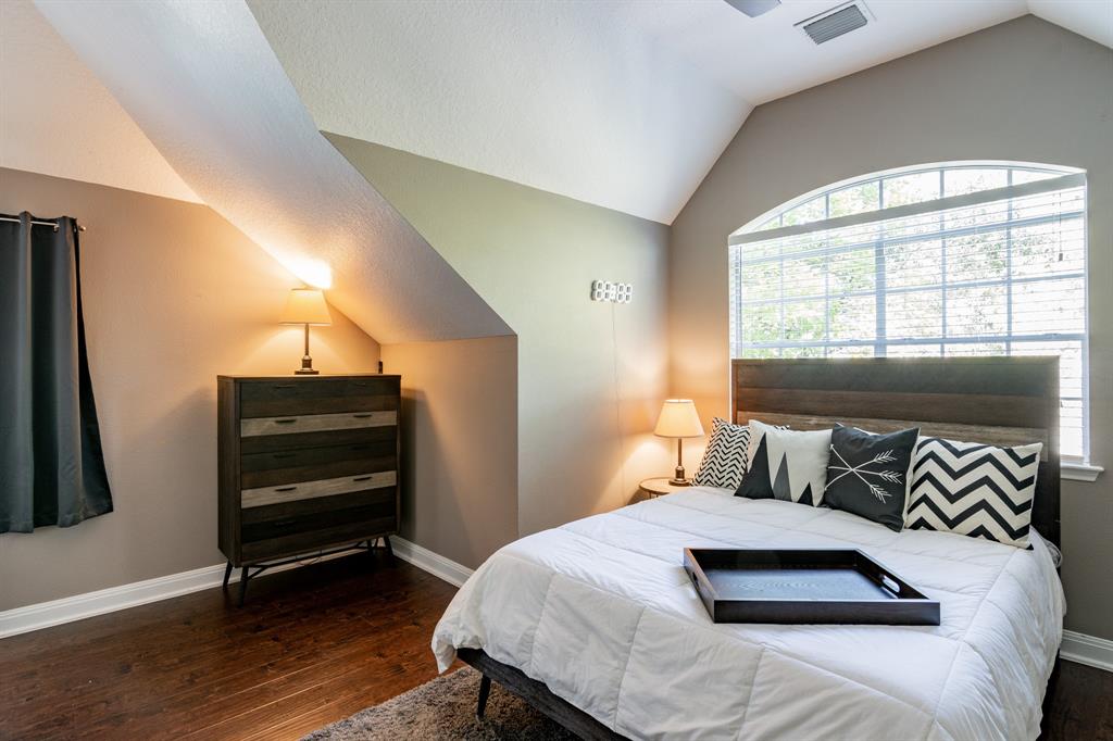 10 2 Heather Wisp Court, The Woodlands, Texas 77381, 4 Bedrooms Bedrooms, 9 Rooms Rooms,3 BathroomsBathrooms,Single-family,For Sale,Heather Wisp,82450830