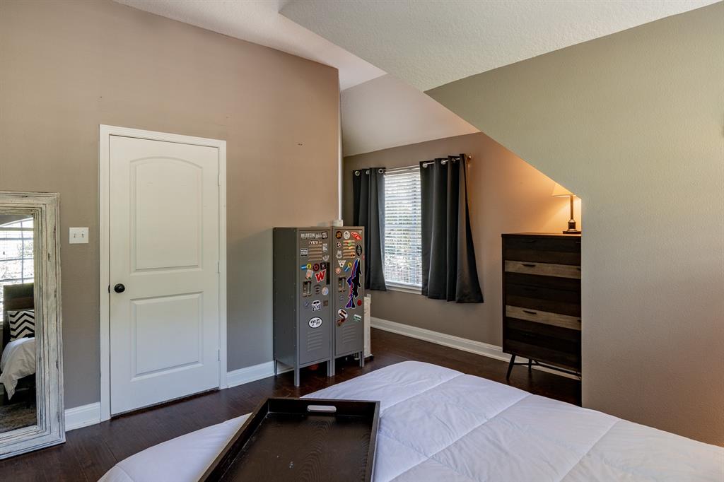 10 2 Heather Wisp Court, The Woodlands, Texas 77381, 4 Bedrooms Bedrooms, 9 Rooms Rooms,3 BathroomsBathrooms,Single-family,For Sale,Heather Wisp,82450830