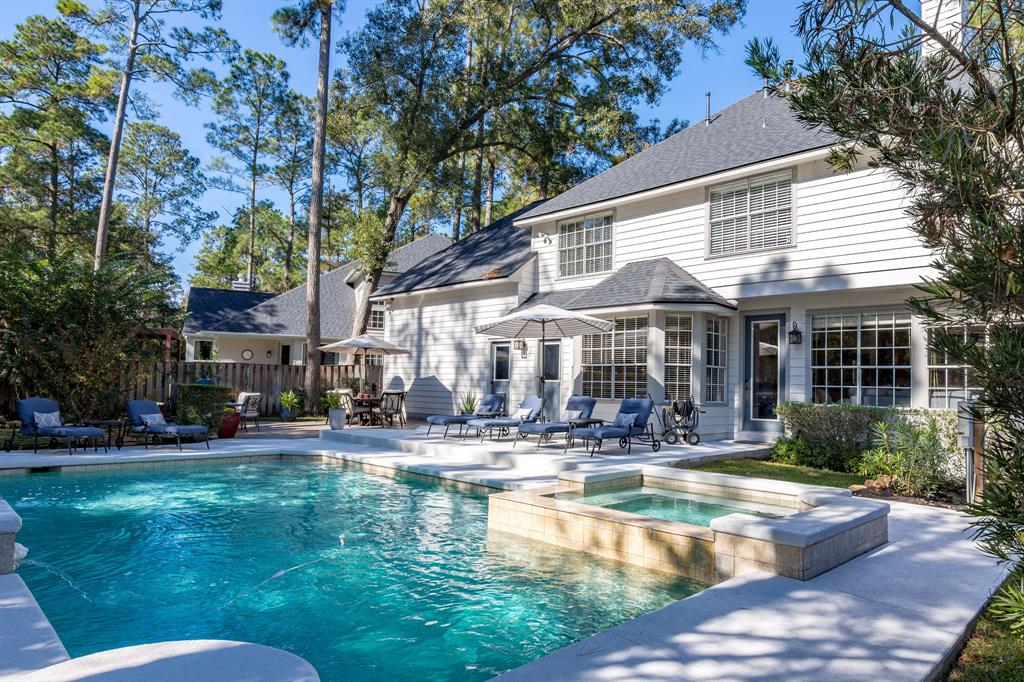 10 2 Heather Wisp Court, The Woodlands, Texas 77381, 4 Bedrooms Bedrooms, 9 Rooms Rooms,3 BathroomsBathrooms,Single-family,For Sale,Heather Wisp,82450830