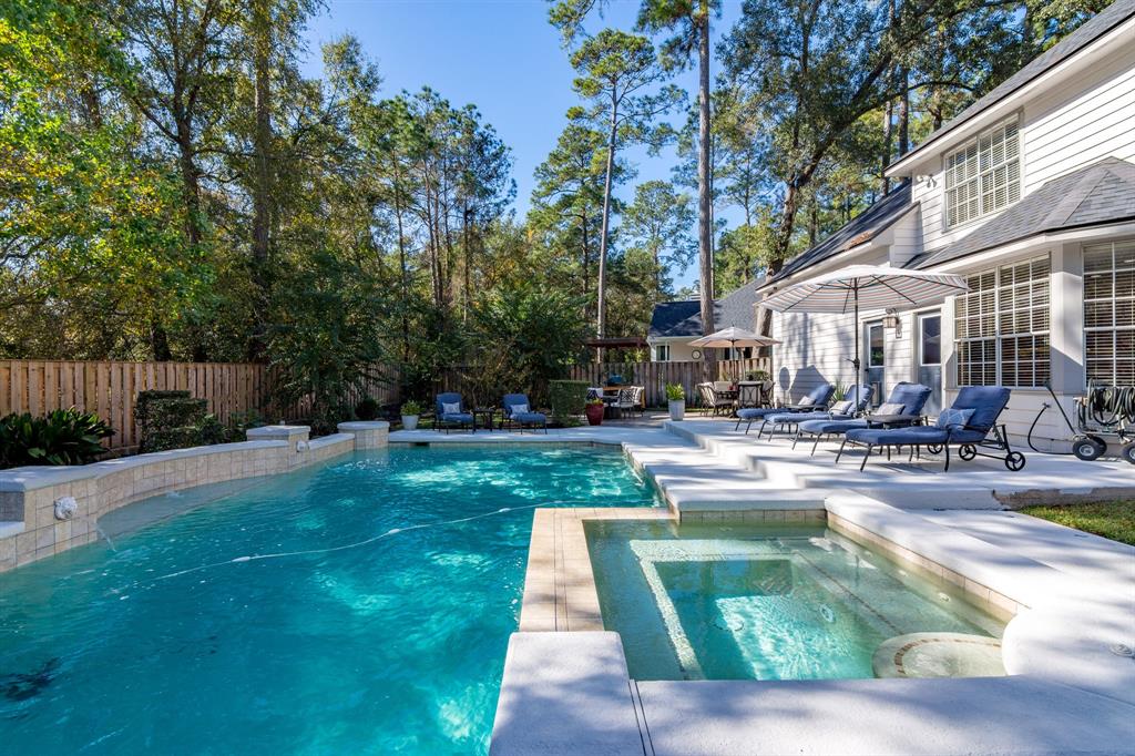 10 2 Heather Wisp Court, The Woodlands, Texas 77381, 4 Bedrooms Bedrooms, 9 Rooms Rooms,3 BathroomsBathrooms,Single-family,For Sale,Heather Wisp,82450830